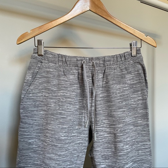Lululemon Ready to Rulu Jogger - Picture 1 of 3